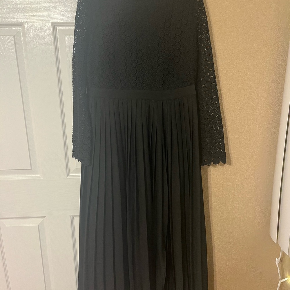 Elegant Black Lace Dress